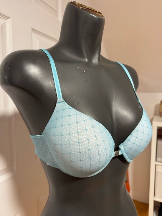 bra - Picture 2 of 4